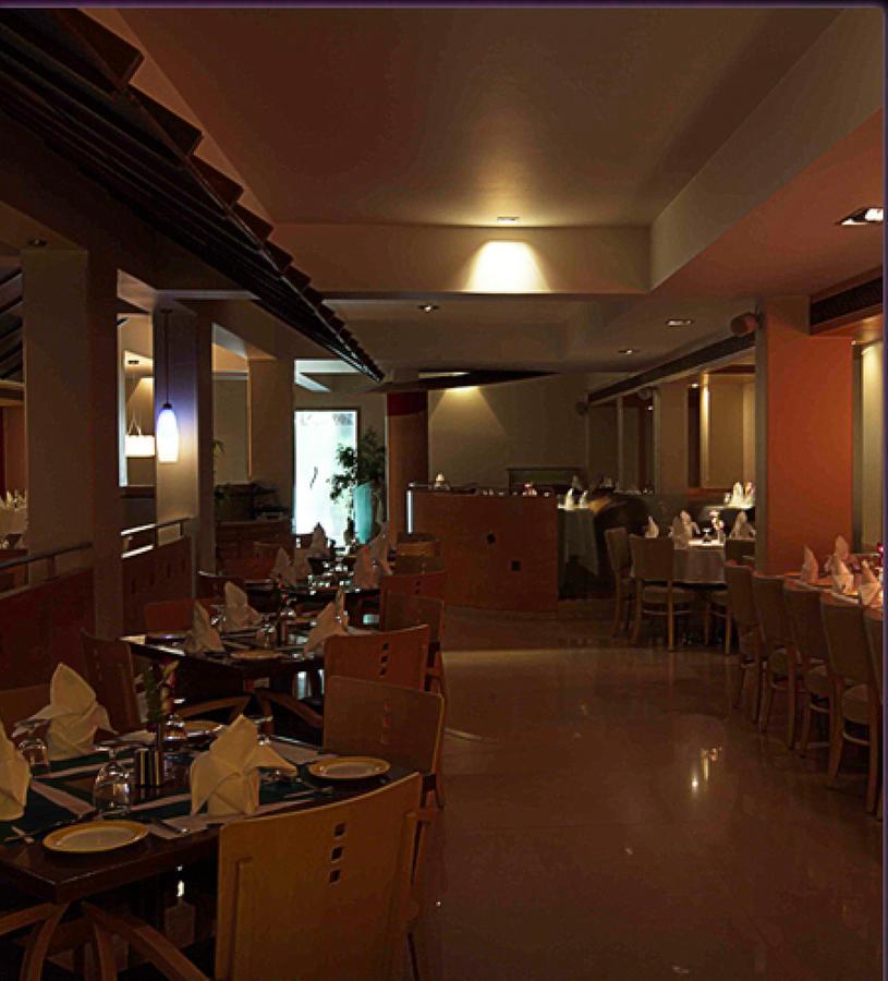 The Royal Orchid Hotel, Chembur Mumbai Ngoại thất bức ảnh