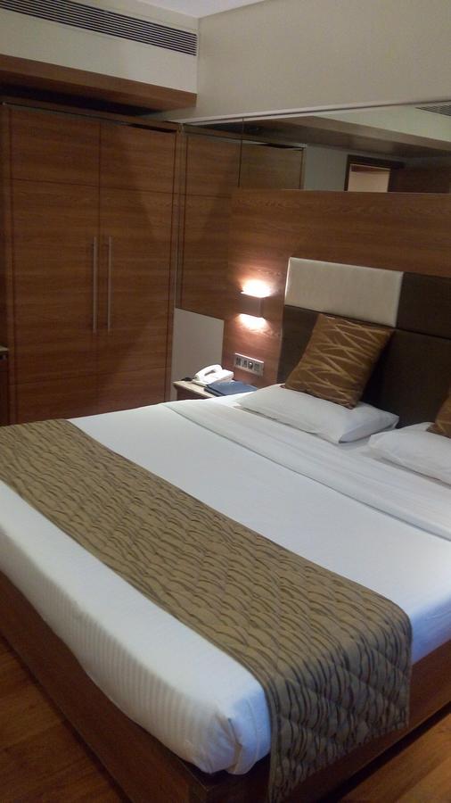 The Royal Orchid Hotel, Chembur Mumbai Ngoại thất bức ảnh