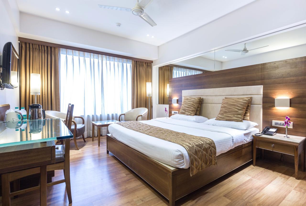 The Royal Orchid Hotel, Chembur Mumbai Ngoại thất bức ảnh